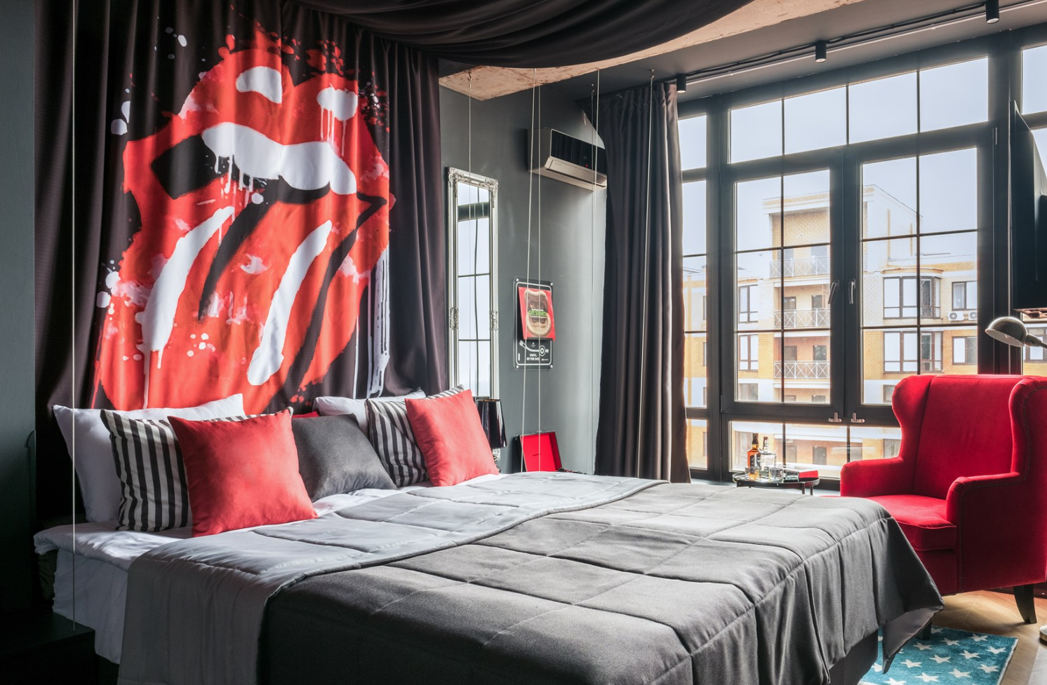 Фото roomsandrumors